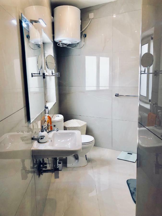 Holiday Townhouse In Sliema Centre エクステリア 写真